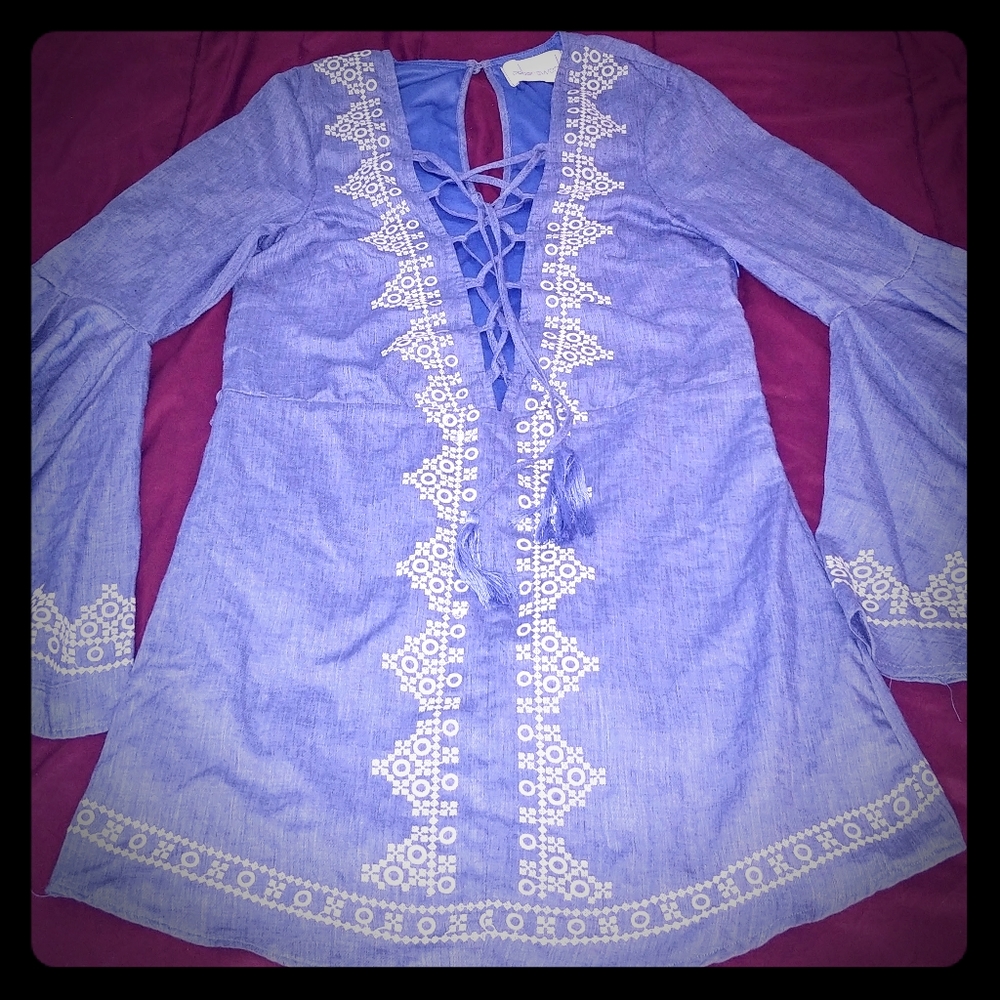 Ooberswank Bell Sleeve Tunic Dress